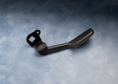 Component produced by plastic injection molding